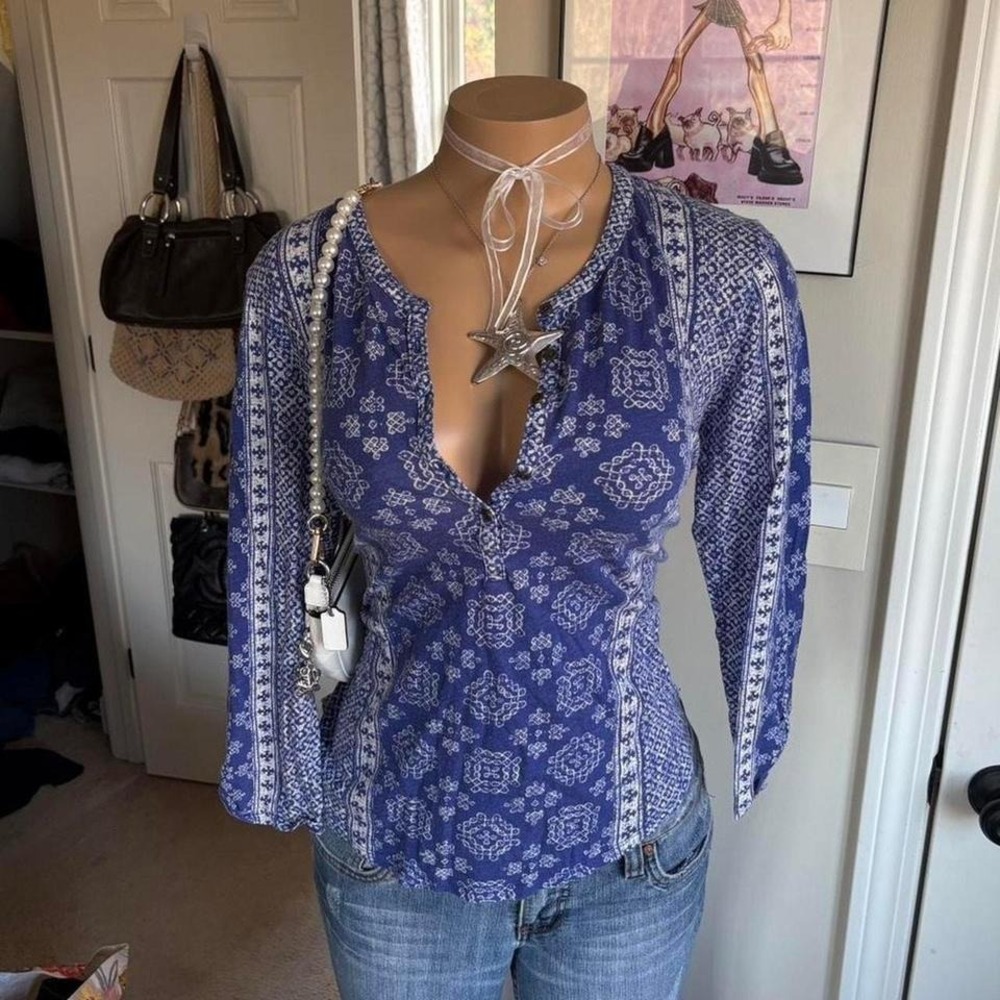 Y2K 2000s boho western lucky brand Henley long sleeve top